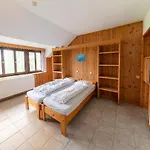 In Ardennes With Sauna And Jacuzzi *