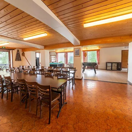 In Ardennes With Sauna And Jacuzzi *