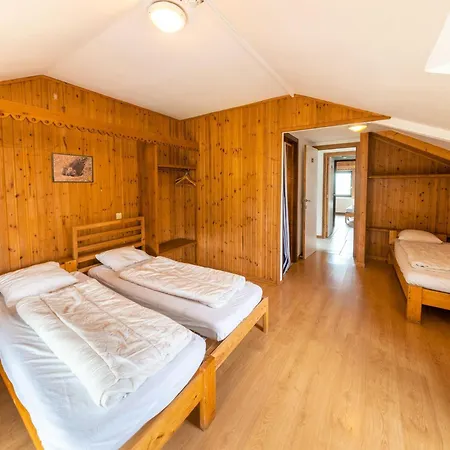 In Ardennes With Sauna And Jacuzzi