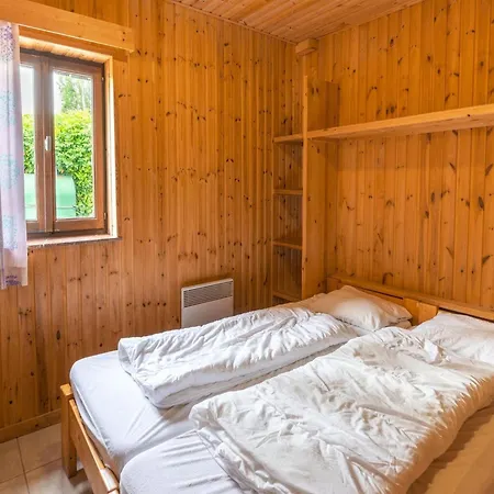 Holiday home In Ardennes With Sauna And Jacuzzi Grandhan